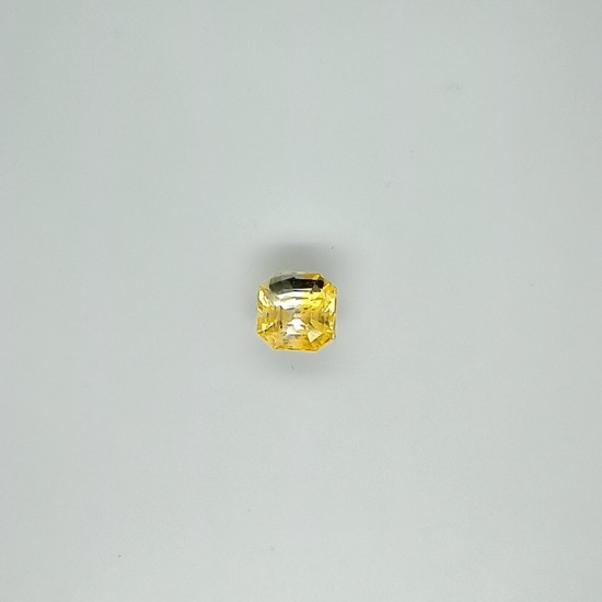 Yellow Sapphire (Pukhraj) 5.88 Ct Best Quality Yellow Sapphire (Pukhraj) 5.88 Ct Best Quality